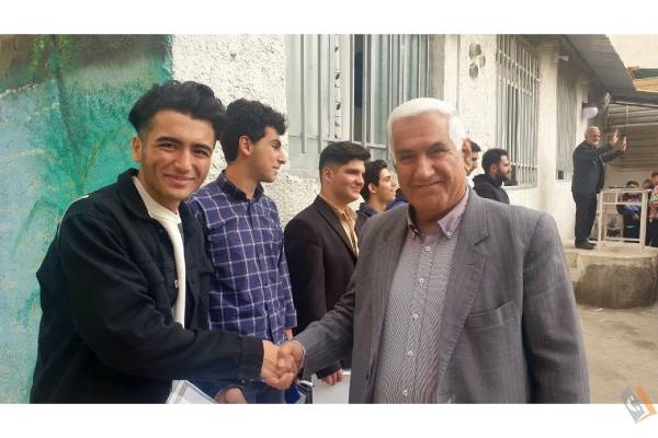 تصویری از هنرستان فنی و حرفه ای غیردولتی پسرانه امام جواد (ع) - تصویر 6