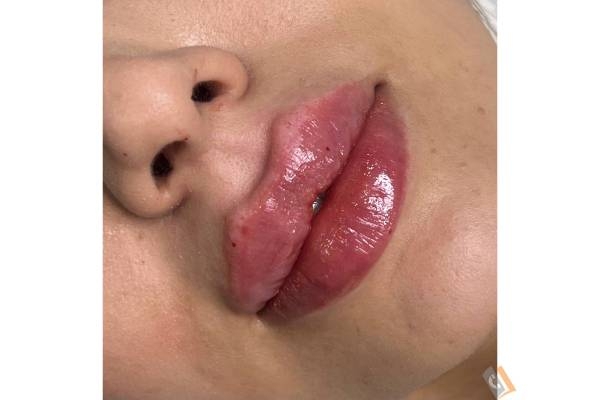 تصویری از مطب دکتر فرهاد کاوه - تصویر 4
