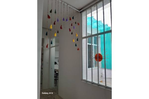 تصویری از هنرستان دخترانه غیر دولتی حورا - تصویر 9